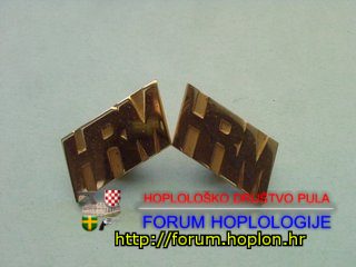 Croatian Navy - collar pins - pair (2).jpg