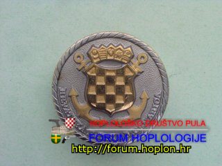 Croatian Navy - pin.jpg