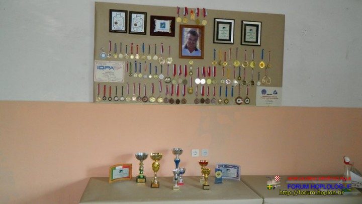 IASC Kostanjevica 126.JPG