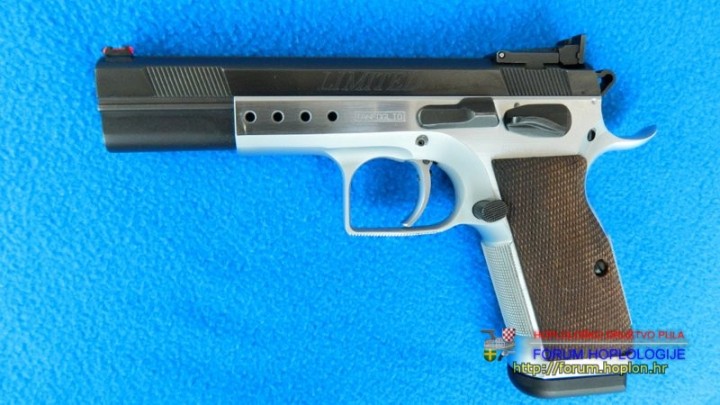 007.JPG