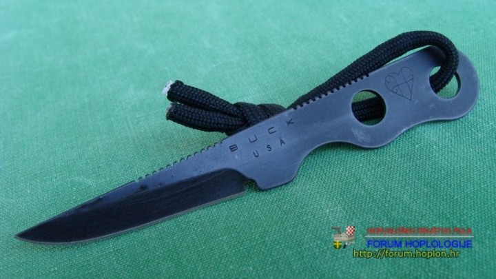 Buck Hartsook Neck Knife.JPG