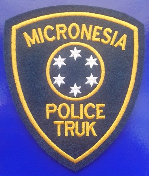 Mikronezija - Police Turk.jpg