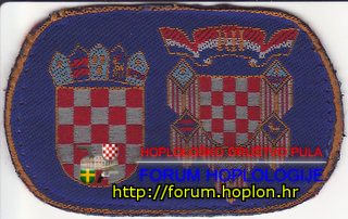 RH Osiguranje Predsjednika - oznaka za beretku.jpg